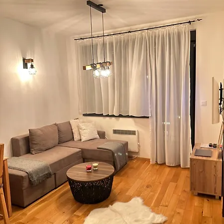 Avala Terrace & Pool View, Titova 즐라티보