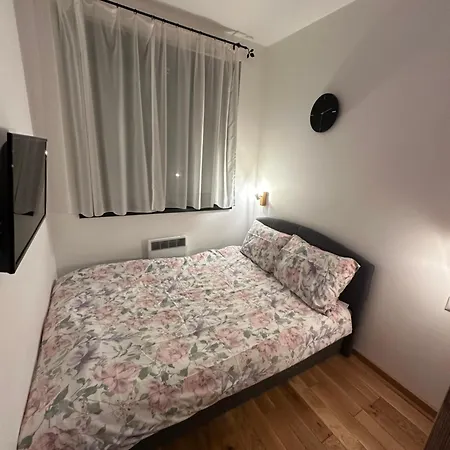 Avala Terrace & Pool View, Titova * 즐라티보