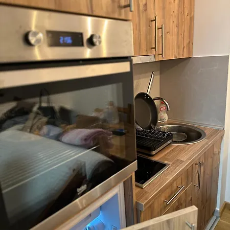 아파트 Avala Terrace & Pool View, Titova